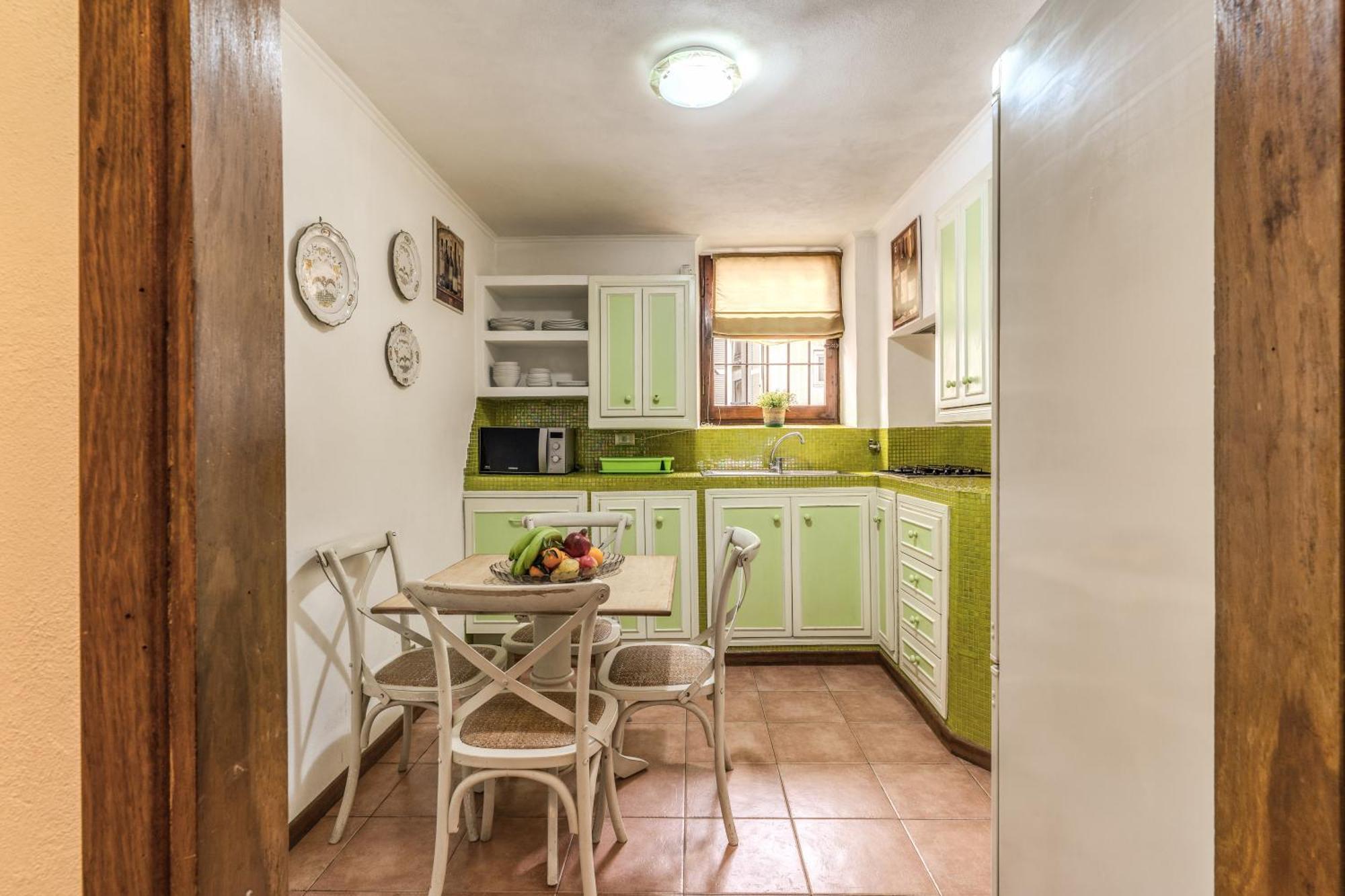 Governo Vecchio Apartment Rome